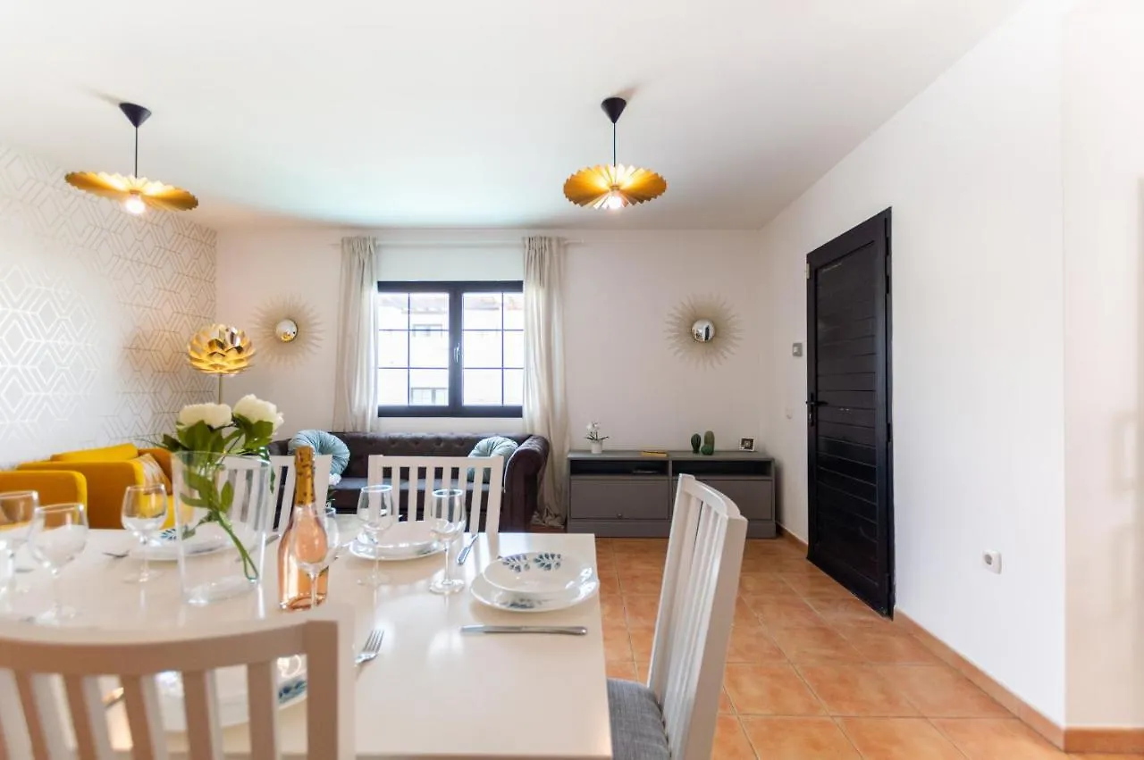 Golden Deluxe Corralejo By Avila Resorts Villa