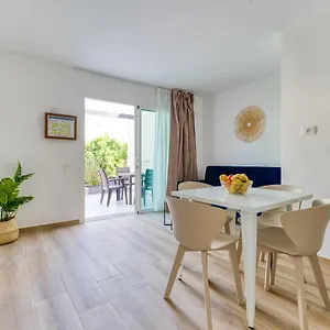 Apartment Homeforguest Moderno Con Piscina En, Corralejo