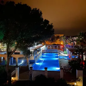 https://residencia-cala-dorada.allmallorcahotels.com